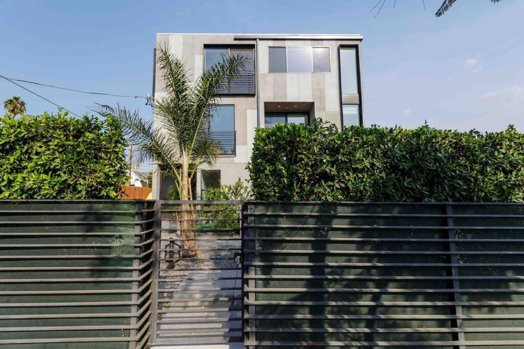 Stunning Hollywood Townhouse With Sunny Views Villa Los Angeles Ngoại thất bức ảnh