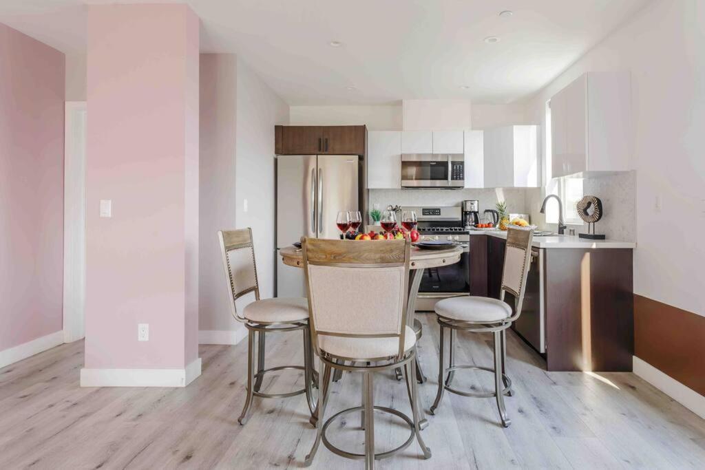 Stunning Hollywood Townhouse With Sunny Views Villa Los Angeles Ngoại thất bức ảnh