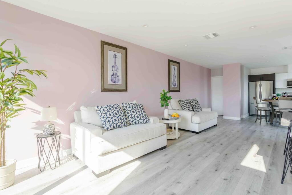 Stunning Hollywood Townhouse With Sunny Views Villa Los Angeles Ngoại thất bức ảnh